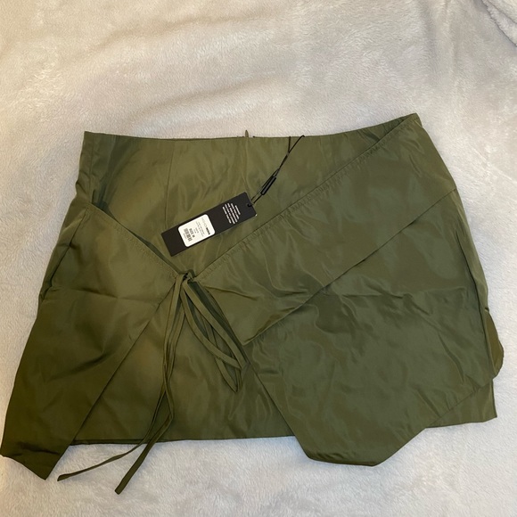 Fashion Nova Just Like Heaven Low Slung Mini Skirt - Picture 2 of 6